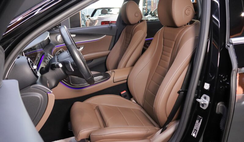 MERCEDES-BENZ E 300e Estate lleno