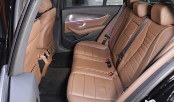 MERCEDES-BENZ E 300e Estate lleno