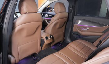 MERCEDES-BENZ E 300e Estate lleno
