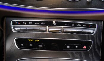 MERCEDES-BENZ E 300e Estate lleno