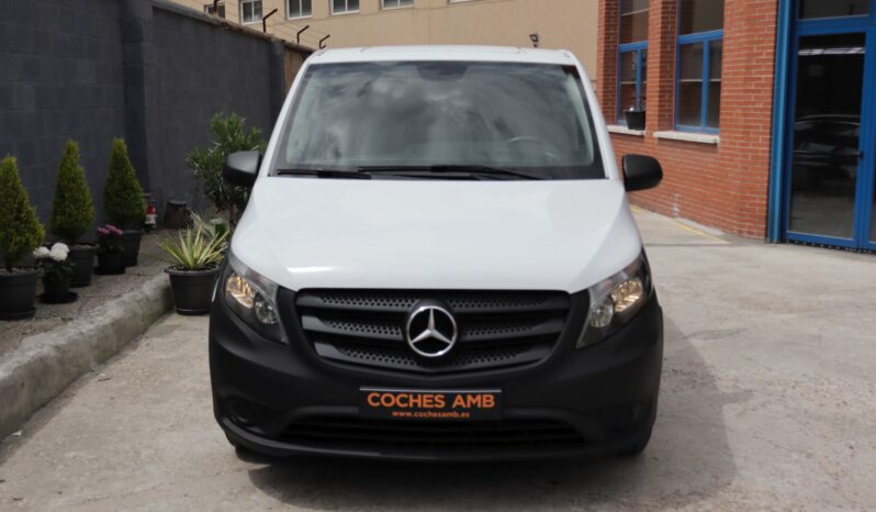 MERCEDES-BENZ Vito 111 CDI lleno
