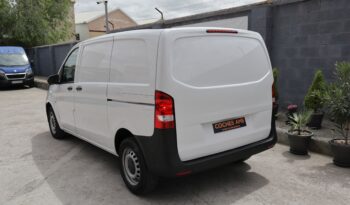 MERCEDES-BENZ Vito 111 CDI lleno
