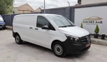 MERCEDES-BENZ Vito 111 CDI lleno