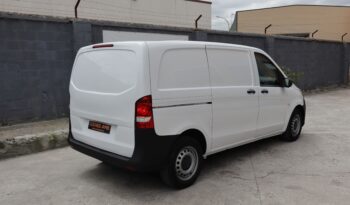 MERCEDES-BENZ Vito 111 CDI lleno