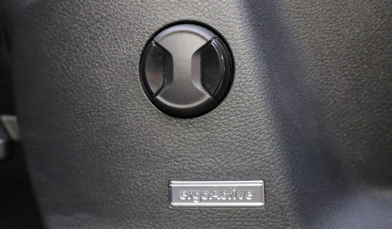 VOLKSWAGEN Touran Sport 2.0 TDI lleno