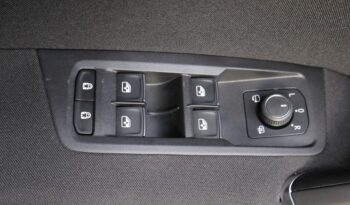 VOLKSWAGEN Touran Sport 2.0 TDI lleno