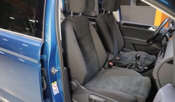 VOLKSWAGEN Touran Sport 2.0 TDI lleno