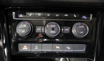 VOLKSWAGEN Touran Sport 2.0 TDI lleno