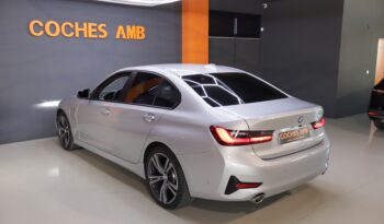 BMW 330e lleno
