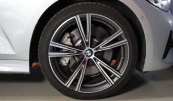 BMW 330e lleno