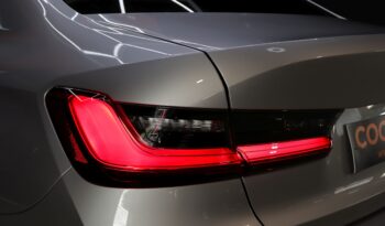 BMW 330e lleno
