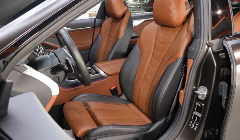 BMW M850i xDrive Gran Coupe Individual lleno