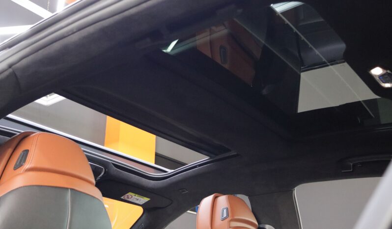BMW M850i xDrive Gran Coupe Individual lleno