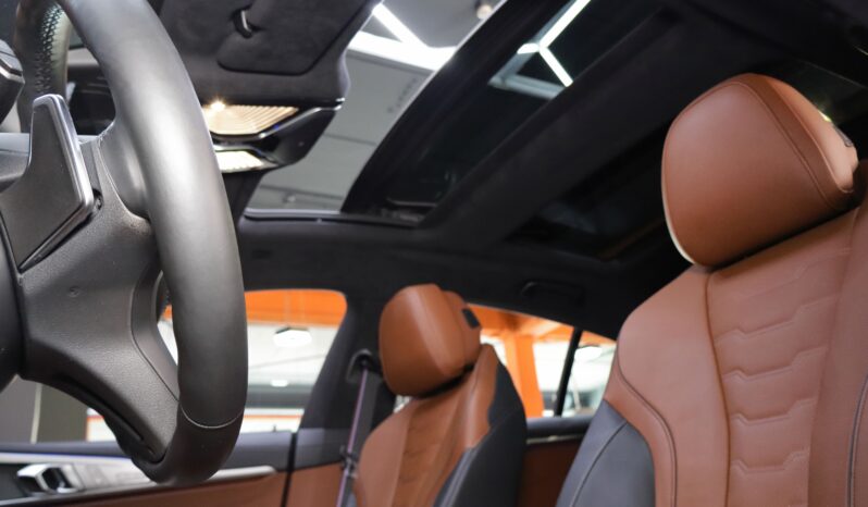 BMW M850i xDrive Gran Coupe Individual lleno