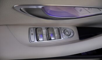 MERCEDES-BENZ E200d lleno