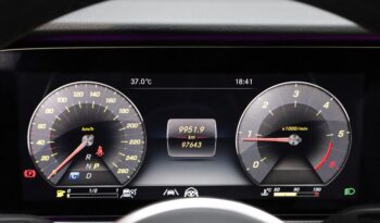 MERCEDES-BENZ E200d lleno