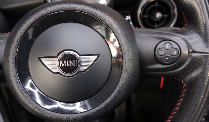 MINI John Cooper Works Cabrio lleno