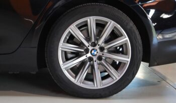 BMW 530e xDrive Touring lleno