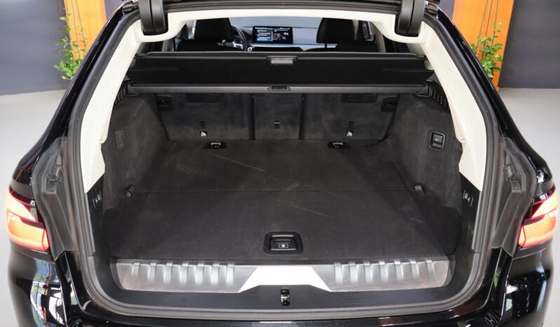 BMW 530e xDrive Touring lleno