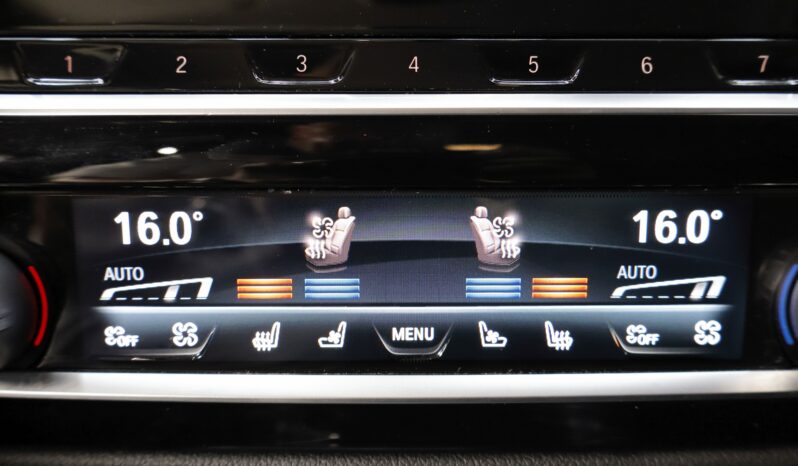 BMW 530e xDrive Touring lleno