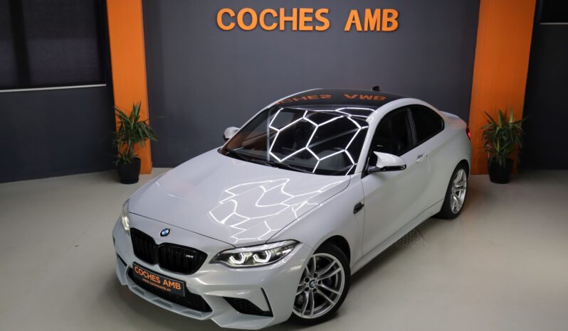 BMW M2 Competition lleno