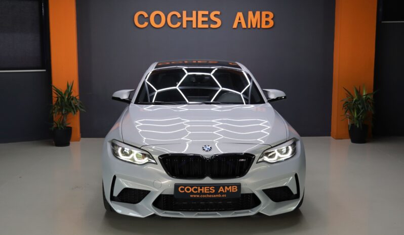 BMW M2 Competition lleno