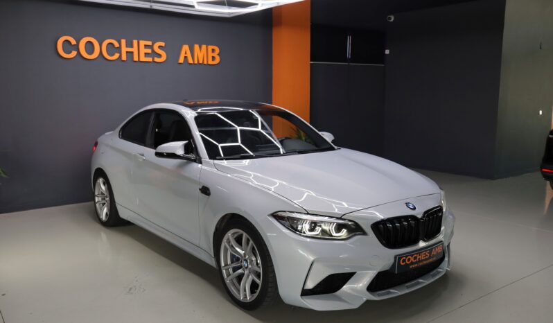 BMW M2 Competition lleno