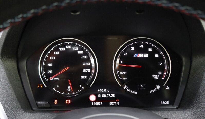 BMW M2 Competition lleno