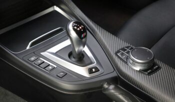 BMW M2 Competition lleno