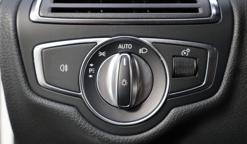 MERCEDES-BENZ C180 Coupe lleno