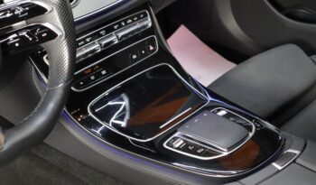 MERCEDES-BENZ E 300e AMG lleno