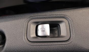 MERCEDES-BENZ E 300e AMG lleno