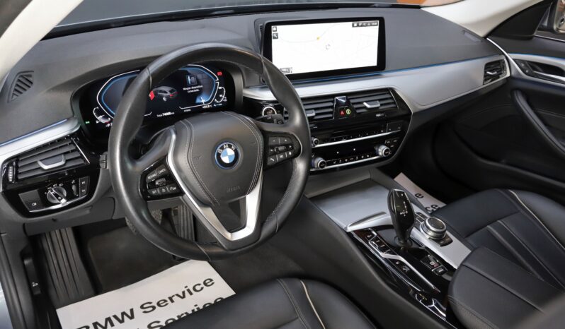 BMW 530e Touring lleno