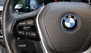 BMW 530e Touring lleno