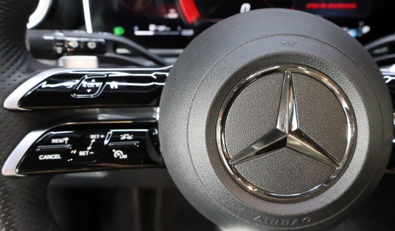 MERCEDES-BENZ C300e Estate AMG lleno