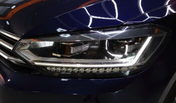 VOLKSWAGEN Touran lleno