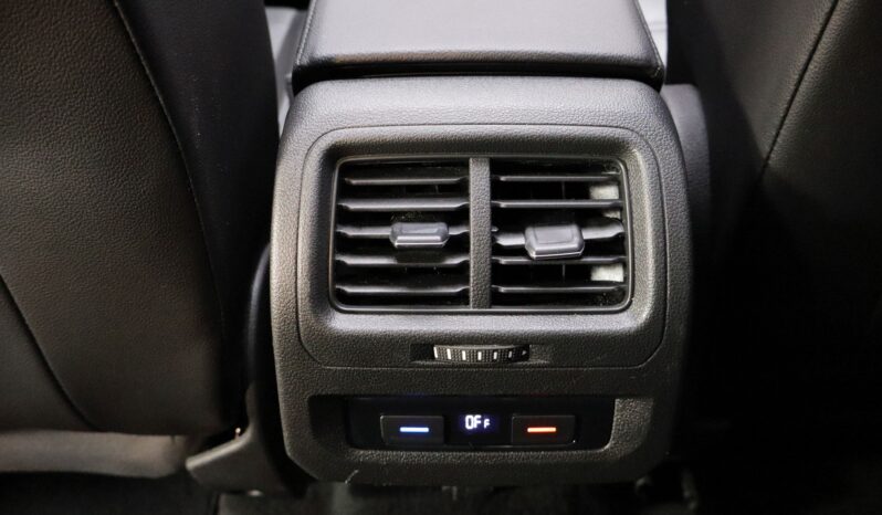 VOLKSWAGEN Touran lleno