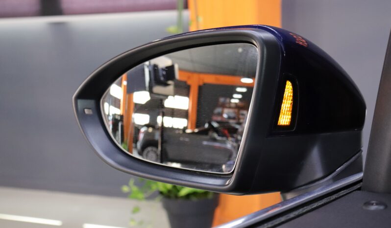 VOLKSWAGEN Touran lleno