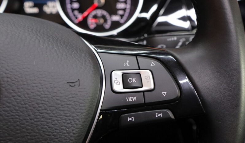 VOLKSWAGEN Touran lleno