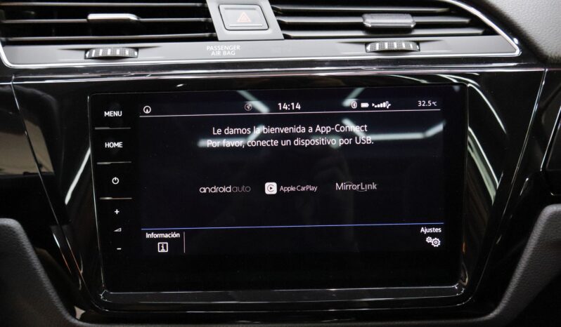 VOLKSWAGEN Touran lleno