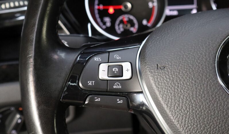 VOLKSWAGEN Touran SOUND 2.0TDI 150CV DSG lleno