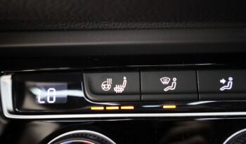 VOLKSWAGEN Touran SOUND 2.0TDI 150CV DSG lleno