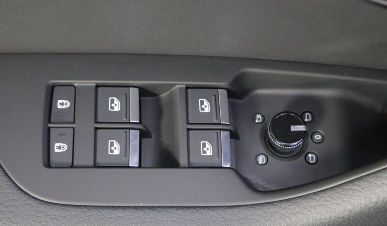 AUDI A6 Avant 50 TFSIe lleno