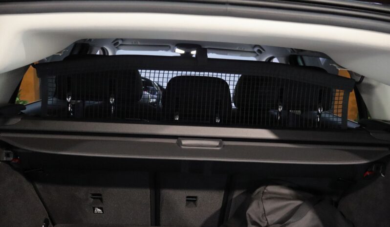 BMW 320e xDrive Touring lleno