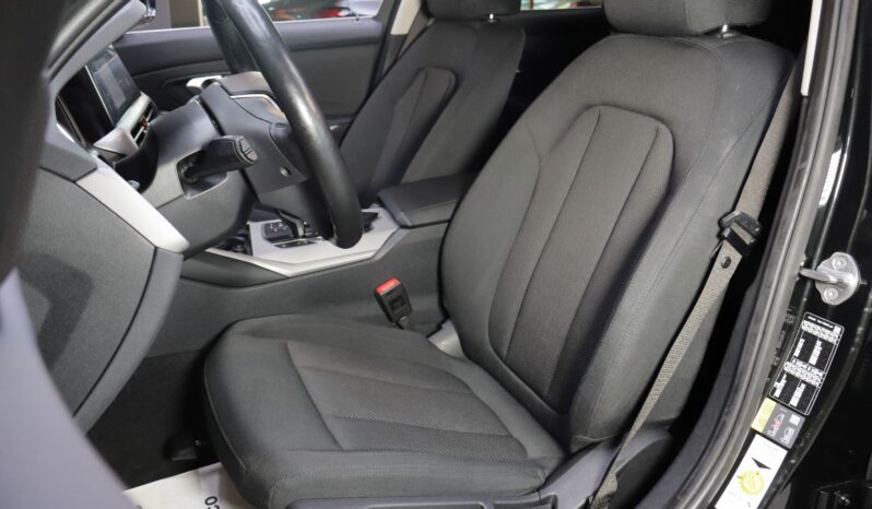 BMW 320e xDrive Touring lleno