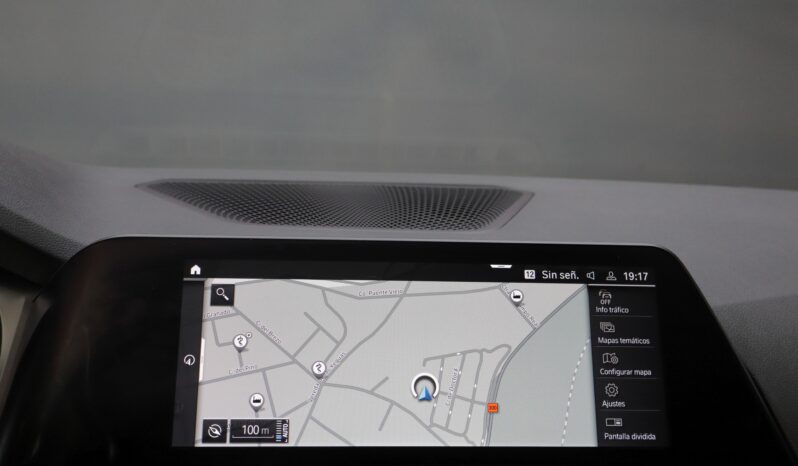 BMW 320e xDrive Touring lleno