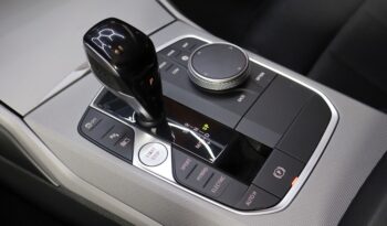 BMW 320e xDrive Touring lleno