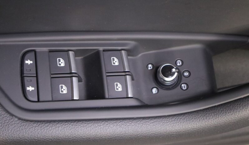 AUDI A5 35TFSI S-line Sportback lleno
