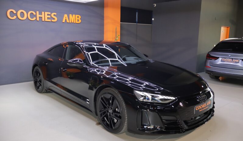 AUDI e-tron GT RS quattro lleno