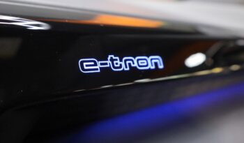 AUDI e-tron GT RS quattro lleno